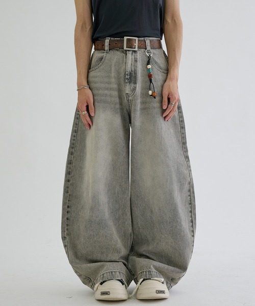 EPNK(イーピーエヌケー)の「Slab curve denim / スラブカーブデニム(デニムパンツ・メンズ・インディゴブルー/ブラック/グレー・X-SMALL/LARGE/MEDIUM/SMALL)」の2枚目の写真