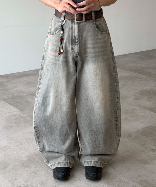 EPNK(イーピーエヌケー)の「Slab curve denim / スラブカーブデニム(デニムパンツ・メンズ・インディゴブルー/ブラック/グレー・X-SMALL/LARGE/MEDIUM/SMALL)」の10枚目の写真