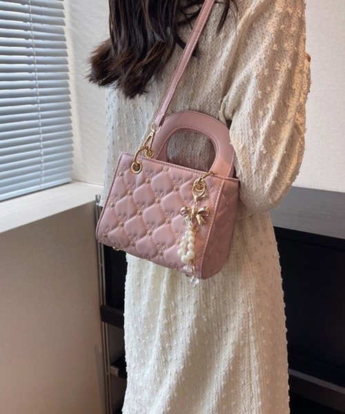 DRESS PLUS(ドレスプラス)の「キルティング チャーム付き ハンドバッグ(ハンドバッグ・レディース・ピンク/オフホワイト/ブラック・フリー)」の19枚目の写真