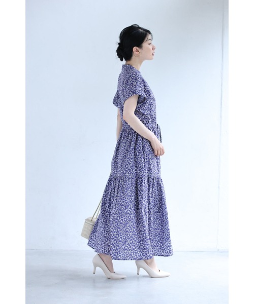 cawaii(カワイイ)の「細やかなフラワーパターンシャツロングワンピース(ワンピース・レディース・ホワイト/パープル・FREE)」の15枚目の写真