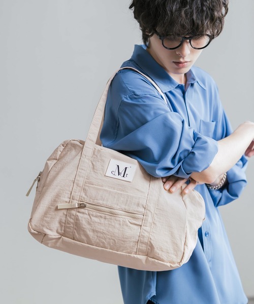 MUCENT(ムセント)の「MUCENT ムセント AMANDA FRONT POCKET SHOULDER BAG UNISEX ボストンバッグ/ショルダーバッグ(ボストンバッグ・メンズ・ベージュ/ブラック・FREE)」の7枚目の写真