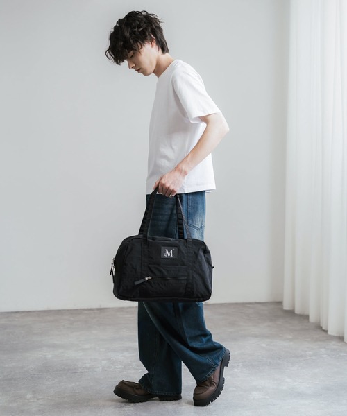 MUCENT(ムセント)の「MUCENT ムセント AMANDA FRONT POCKET SHOULDER BAG UNISEX ボストンバッグ/ショルダーバッグ(ボストンバッグ・メンズ・ベージュ/ブラック・FREE)」の14枚目の写真