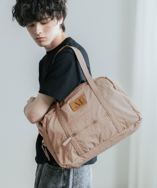 MUCENT(ムセント)の「MUCENT ムセント AMANDA FRONT POCKET SHOULDER BAG UNISEX ボストンバッグ/ショルダーバッグ(ボストンバッグ・メンズ・ベージュ/ブラック・FREE)」の22枚目の写真