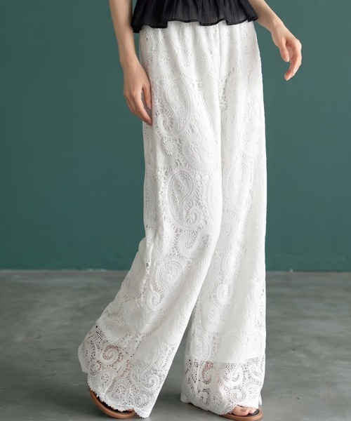 umune(ウムネ)の「総レースパンツ コードレース 裾スカラップ Iライン ナロー タイト すっきり 上品 きれいめ フェミニン ボトムス 夏(スカート・レディース・オフホワイト/ブラック・FREE)」の4枚目の写真