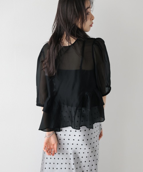 AMELY(エミリー)の「シアーティアードブラウス(シャツ/ブラウス・レディース・ブルー/ブラック/ベージュ・フリー)」の6枚目の写真