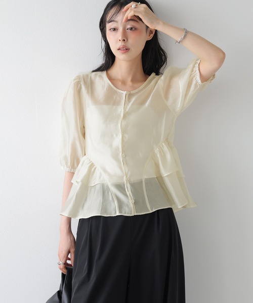 AMELY(エミリー)の「シアーティアードブラウス(シャツ/ブラウス・レディース・ブルー/ブラック/ベージュ・フリー)」の7枚目の写真