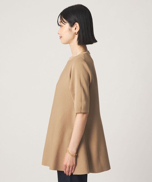 green label relaxing（グリーンレーベルリラクシング）の「フォルム ペプラム ニット（ニット/セーター・レディース・ベージュ/ブラック・FREE）」の14枚目の写真