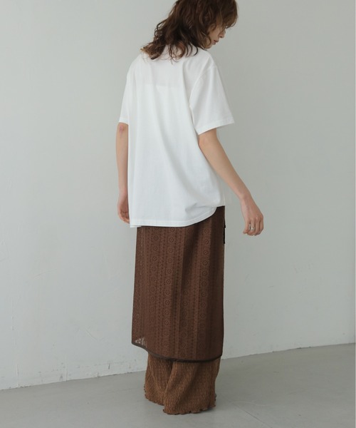 CLEIO（クレイオ）の「【CLEIO】フラワーフォトプリントTシャツ FLOWER PHOTO PRINT TEE（Tシャツ/カットソー・レディース・チャコールグレー/オフホワイト/オートミール・FREE）」の10枚目の写真