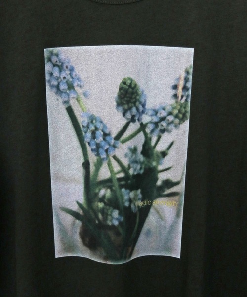 CLEIO（クレイオ）の「【CLEIO】フラワーフォトプリントTシャツ FLOWER PHOTO PRINT TEE（Tシャツ/カットソー・レディース・チャコールグレー/オフホワイト/オートミール・FREE）」の21枚目の写真