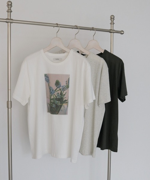 CLEIO（クレイオ）の「【CLEIO】フラワーフォトプリントTシャツ FLOWER PHOTO PRINT TEE（Tシャツ/カットソー・レディース・チャコールグレー/オフホワイト/オートミール・FREE）」の22枚目の写真