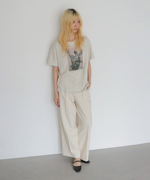 CLEIO（クレイオ）の「【CLEIO】フラワーフォトプリントTシャツ FLOWER PHOTO PRINT TEE（Tシャツ/カットソー・レディース・チャコールグレー/オフホワイト/オートミール・FREE）」の17枚目の写真
