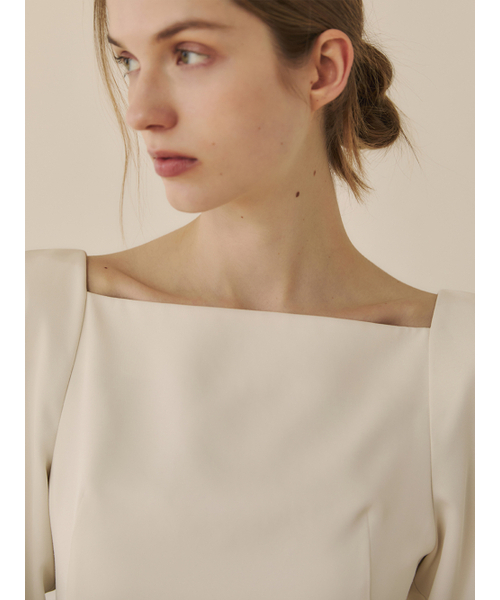LETQSTUDIO（レチケットスタジオ）の「シルエットドレス、エクリュ（ワンピース・レディース・その他・SMALL/MEDIUM）」の3枚目の写真