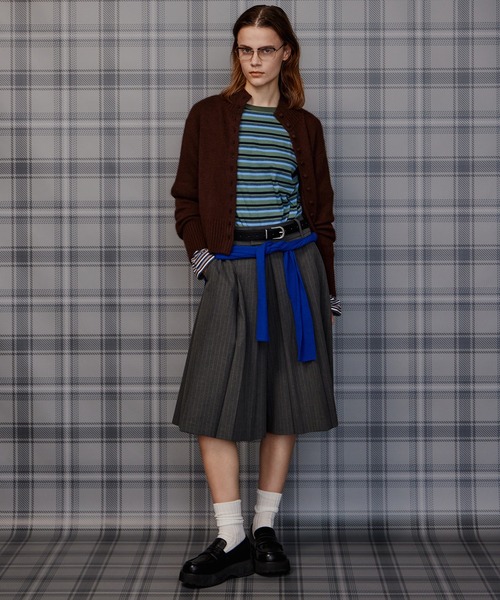 MAISON SPECIAL(メゾンスペシャル)の「Pleated Shorts/プリーツショートパンツ(その他パンツ・レディース・ベージュ/グレー/ブラック・36/38)」の5枚目の写真