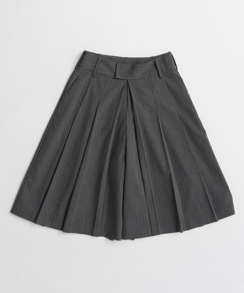 MAISON SPECIAL(メゾンスペシャル)の「Pleated Shorts/プリーツショートパンツ(その他パンツ・レディース・ベージュ/グレー/ブラック・36/38)」の21枚目の写真