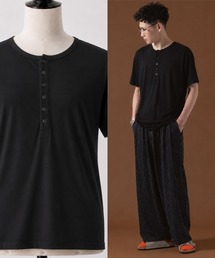 OXA（オグザ）の「半袖ヘンリーネックTシャツ OXA（Tシャツ/カットソー）」