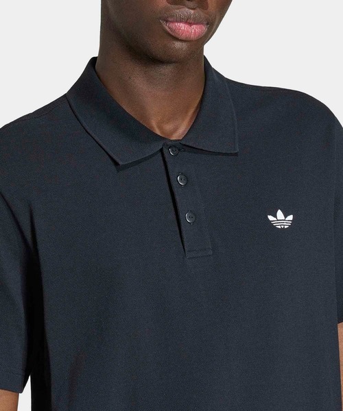 adidas(アディダス)の「トレフォイル エッセンシャルズ ポロ半袖Tシャツ / アディダスオリジナルス adidas Originals(ポロシャツ・メンズ・ブラック・XX-LARGE/3XL/LARGE/X-SMALL/X-LARGE/SMALL/MEDIUM)」の3枚目の写真