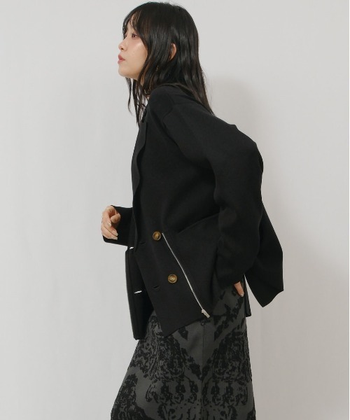 palm RICHE（ポームリシュ）の「ZIPニットJK（ニット/セーター・レディース・レッド/ブラック/ライトベージュ・M）」の7枚目の写真
