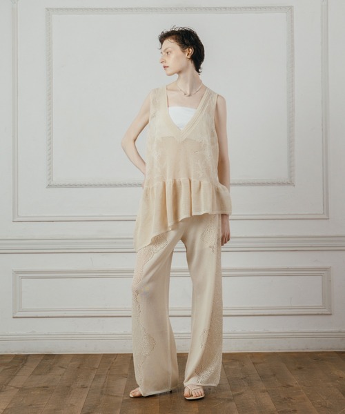 CREDONA(クレドナ)の「LACE KNIT TOPS/レースニットトップス(ニット/セーター・レディース・ネイビー/ライトイエロー・FREE)」の7枚目の写真