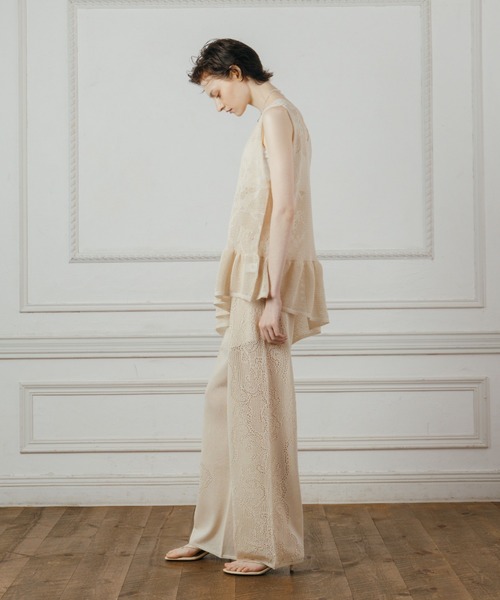 CREDONA(クレドナ)の「LACE KNIT TOPS/レースニットトップス(ニット/セーター・レディース・ネイビー/ライトイエロー・FREE)」の8枚目の写真