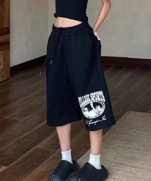 Vipoa(ヴィポア)の「Loose logo sweat shorts(スウェットパンツ・レディース・ブラック/ブルー・FREE)」の7枚目の写真