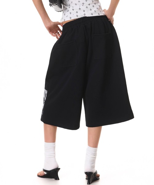 Vipoa(ヴィポア)の「Loose logo sweat shorts(スウェットパンツ・レディース・ブラック/ブルー・FREE)」の13枚目の写真