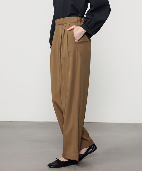 Morris & Sons(モリスアンドサンズ)の「MORRIS & SONS | 3タック ワイドパンツ WOMEN(スラックス・レディース・グレー/ブラック/ブラウン・1/0)」の9枚目の写真