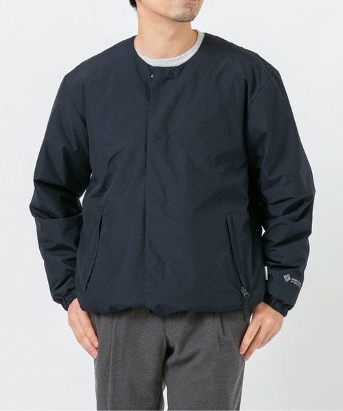 URBAN RESEARCH ROSSO MEN(アーバンリサーチロッソメン)の「『別注』+phenix WINDSTOPPER by GORE-TEX LABS ノーカラーダウンジャケット(ダウンジャケット/コート・メンズ・ブラック/ネイビー・SMALL/MEDIUM/LARGE/X-LARGE)」の11枚目の写真