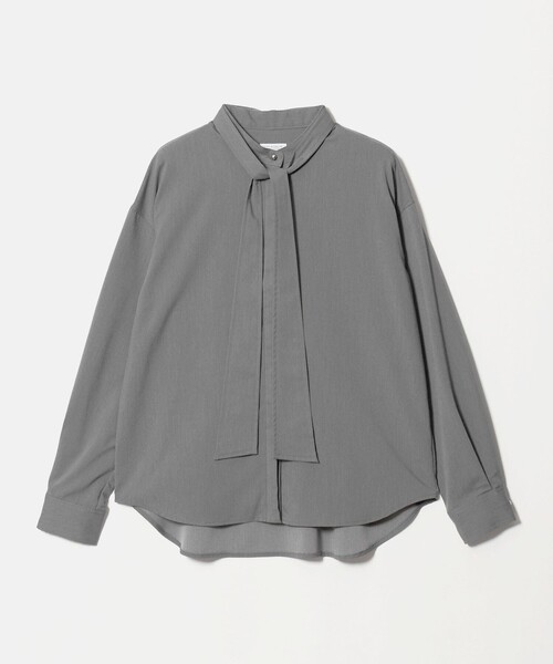 A DAY IN THE LIFE UNITED ARROWS(アデイインザライフユナイテッドアローズ)の「デニムライク ボウタイ バンドカラーブラウス <A DAY IN THE LIFE>(シャツ/ブラウス・レディース・ダークグレー/ライトブルー/ロイヤルブルー・FREE)」の1枚目の写真