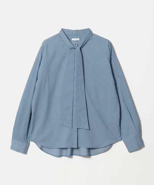 A DAY IN THE LIFE UNITED ARROWS(アデイインザライフユナイテッドアローズ)の「デニムライク ボウタイ バンドカラーブラウス <A DAY IN THE LIFE>(シャツ/ブラウス・レディース・ダークグレー/ライトブルー/ロイヤルブルー・FREE)」の2枚目の写真