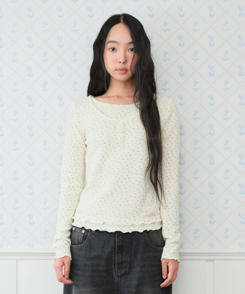 AMESWORLDWIDE（アメスワールドワイド）の「CLASSIC FLOWER HENLEY NECK LS TEE CREAM（Tシャツ/カットソー・レディース・その他・SMALL/MEDIUM）」の8枚目の写真
