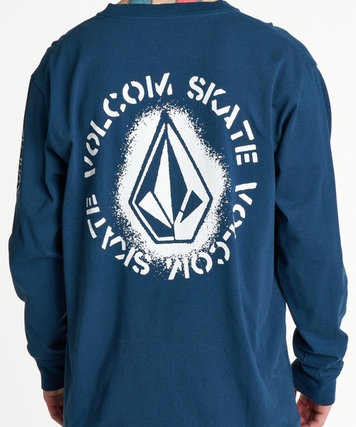 VOLCOM(ボルコム)の「VOLCOM メンズ SKATE VITALS LS ロンT 【2026年秋冬モデル】/ボルコム長袖バックプリントロンT(Tシャツ/カットソー・メンズ・ブラック系その他/ネイビー/ホワイト・MEDIUM/LARGE/X-LARGE)」の5枚目の写真