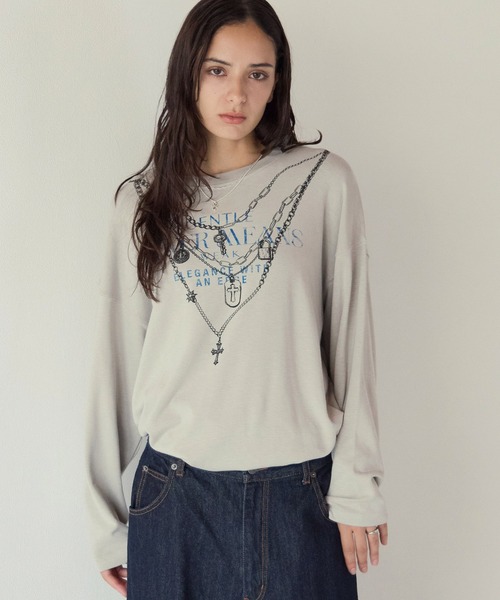 PBLIM(ページボーイリム)の「《UNISEX》トロンプルイユロンT(Tシャツ/カットソー・レディース・グレイッシュベージュ/ブラック・FREE)」の2枚目の写真