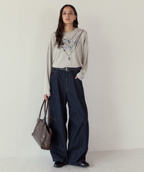 PBLIM(ページボーイリム)の「《UNISEX》トロンプルイユロンT(Tシャツ/カットソー・レディース・グレイッシュベージュ/ブラック・FREE)」の5枚目の写真