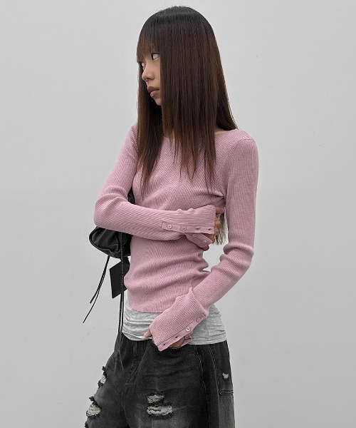 BLACKUP（ブラックアップ）の「[MADE] ソプレンボタンボートネックニット（ニット/セーター・レディース・ブラック/ピンク/グレー・FREE）」の3枚目の写真