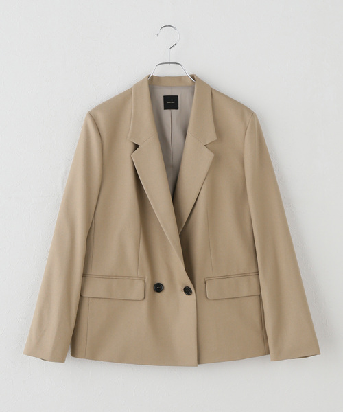 Spick & Span(スピックアンドスパン)の「《セットアップ可》サキソニーショートダブルジャケット(テーラードジャケット・レディース・ベージュ/チャコールグレー・36/38)」の2枚目の写真