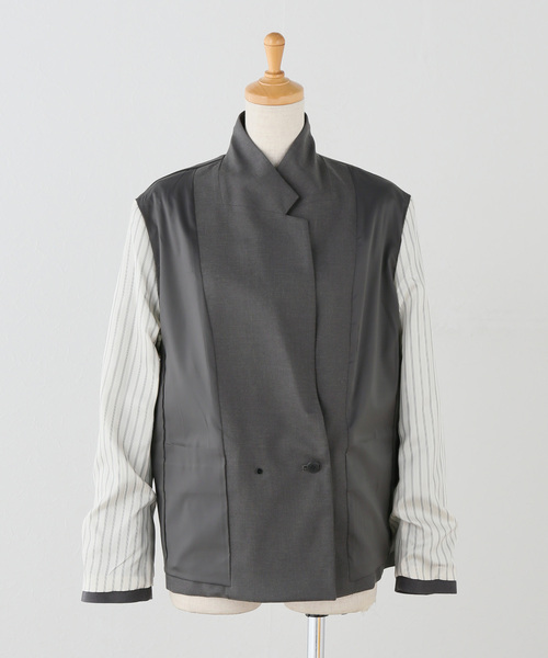Spick & Span(スピックアンドスパン)の「《セットアップ可》サキソニーショートダブルジャケット(テーラードジャケット・レディース・ベージュ/チャコールグレー・36/38)」の7枚目の写真