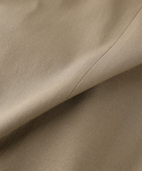 Spick & Span(スピックアンドスパン)の「《セットアップ可》サキソニーショートダブルジャケット(テーラードジャケット・レディース・ベージュ/チャコールグレー・36/38)」の11枚目の写真