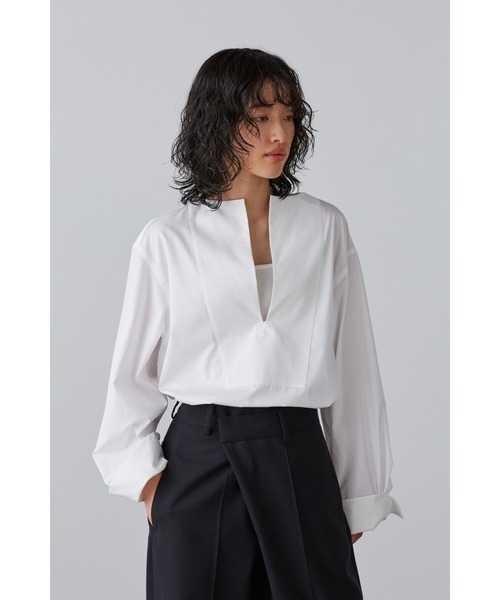 YLEVE(イレーヴ)の「BOURRIENNE × YLEVE / SUPIMA COTTON TYPEWRITER LONG SH / KAN(シャツ/ブラウス・レディース・ネイビー/ホワイト・0/1)」の6枚目の写真