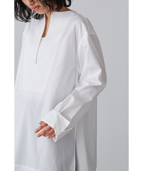 YLEVE(イレーヴ)の「BOURRIENNE × YLEVE / SUPIMA COTTON TYPEWRITER LONG SH / KAN(シャツ/ブラウス・レディース・ネイビー/ホワイト・0/1)」の11枚目の写真