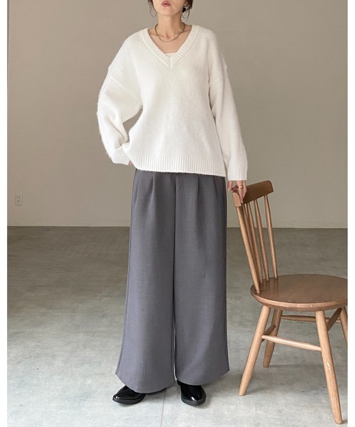 She's Closet(シーズクローゼット)の「ウール混 長袖 Vネック オーバーサイズ モヘアタッチ シャギーニット トップス(ニット/セーター・レディース・ブラウン/ブラック/オフホワイト/グレー・FREE)」の19枚目の写真