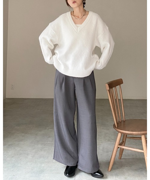 She's Closet(シーズクローゼット)の「ウール混 長袖 Vネック オーバーサイズ モヘアタッチ シャギーニット トップス(ニット/セーター・レディース・ブラウン/ブラック/オフホワイト/グレー・FREE)」の21枚目の写真