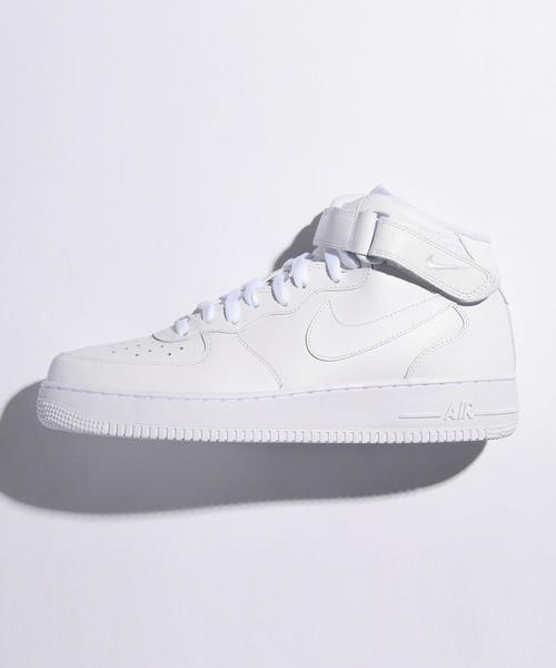 NIKE(ナイキ)の「<NIKE(ナイキ)> AIRFORCE 1 MID/スニーカー(スニーカー・メンズ・ホワイト・27cm/29cm/26cm/26.5cm/28cm/27.5cm)」の3枚目の写真