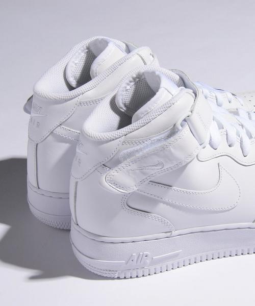 NIKE(ナイキ)の「<NIKE(ナイキ)> AIRFORCE 1 MID/スニーカー(スニーカー・メンズ・ホワイト・27cm/29cm/26cm/26.5cm/28cm/27.5cm)」の7枚目の写真