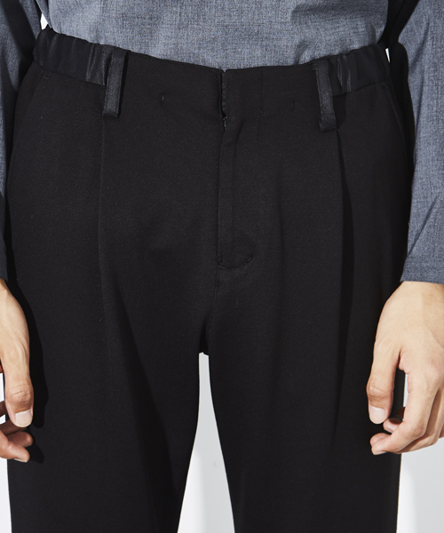 STUDIOUS（ステュディオス）の「ハイテンションスリムテーパードスラックス（スラックス・メンズ・ブラック/ネイビー・1/3/2）」の14枚目の写真