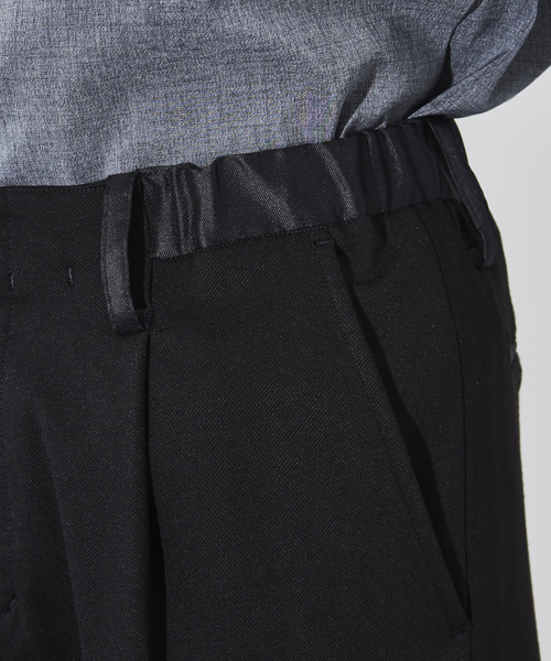 STUDIOUS（ステュディオス）の「ハイテンションスリムテーパードスラックス（スラックス・メンズ・ブラック/ネイビー・1/3/2）」の5枚目の写真