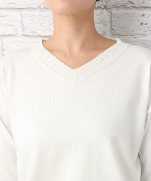 LEPSIM（レプシィム）の「14GナイロンプレーティングVネックプルオーバー　739013（ニット/セーター・レディース・イエロー/ダークネイビー/ピンク/オフホワイト/トップグレー・FREE）」の19枚目の写真