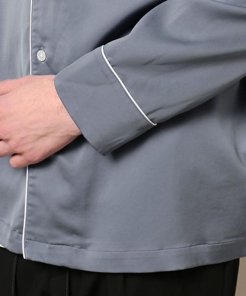 BEAUTY&YOUTH UNITED ARROWS（ビューティーアンドユースユナイテッドアローズ）の「BY サテン パジャマ シャツ ◆（シャツ/ブラウス・メンズ・グレー/ネイビー・MEDIUM/LARGE/X-LARGE/SMALL）」の8枚目の写真