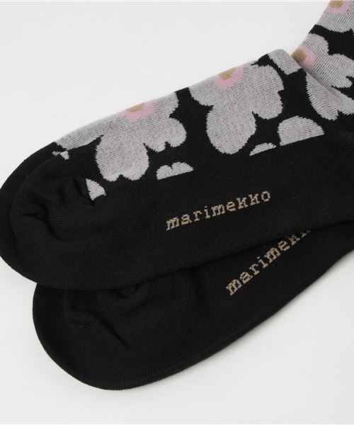marimekko(マリメッコ)の「UNIKKO / HIETA ANKLE SOCKS (ソックス/靴下・レディース・ベージュ/レッド/アイボリー/ブル-グレ-・40/37/34)」の9枚目の写真