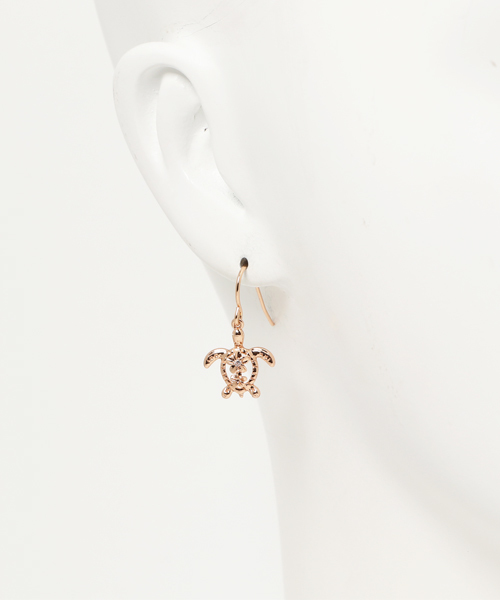 Kahiko(カヒコ)の「【Kahiko】ホヌプルメリアピアス(ピアス(両耳用)・レディース・ゴールド/ピンクゴールド/シルバー・FREE)」の5枚目の写真