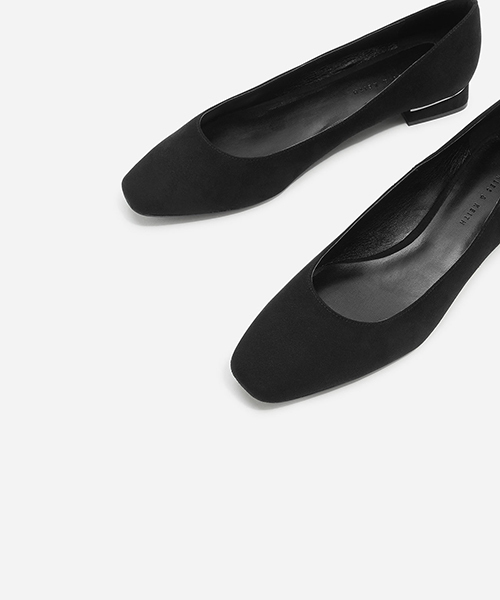 CHARLES & KEITH（チャールズ & キース）の「フォックススエードパンプス / FAUX SUEDE PUMPS（パンプス・レディース・バーガンディー/ブラック/ブラウン系その他/グレー・23.5cm/23cm/22.5cm/25cm/24.5cm）」の14枚目の写真